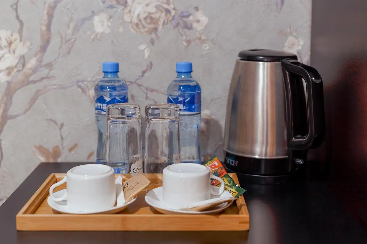 Aura Plaza Hotel Tbilisi Geórgia