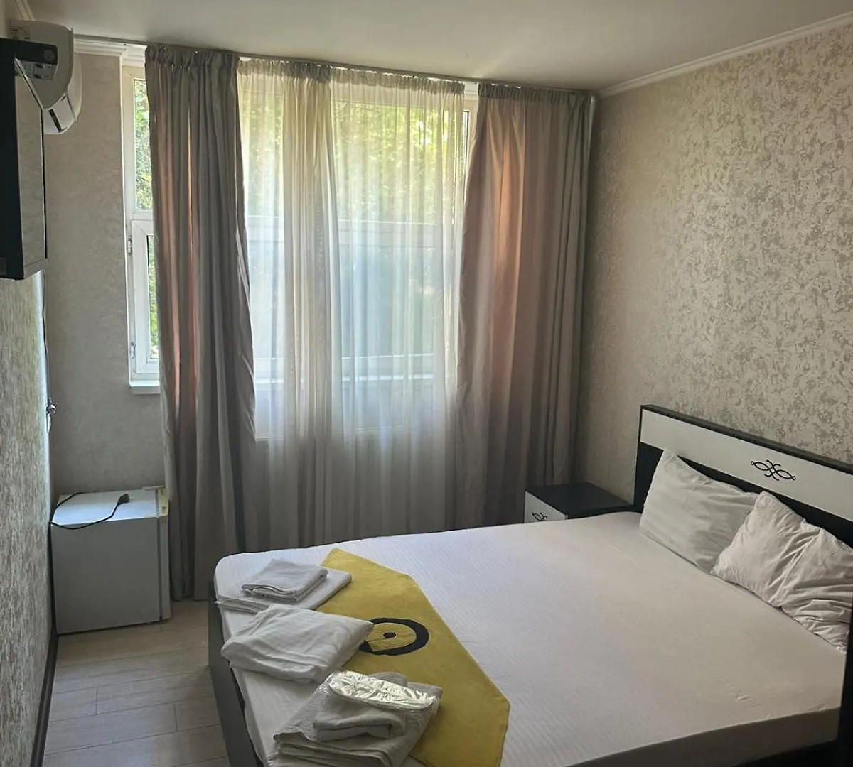 Aura Plaza Hotel Tbilisi 3*,